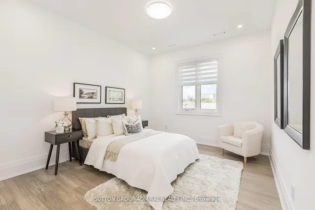 Additional image 25 of 125 Regina Ave