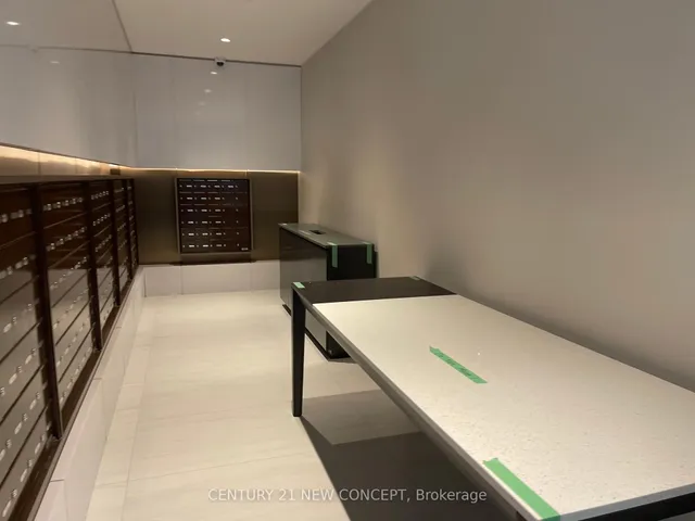 Additional image 24 of 39 roehampton Ave Unit 1204