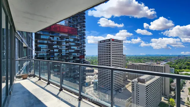 Additional image 8 of 30 Roehampton Ave Unit 3105