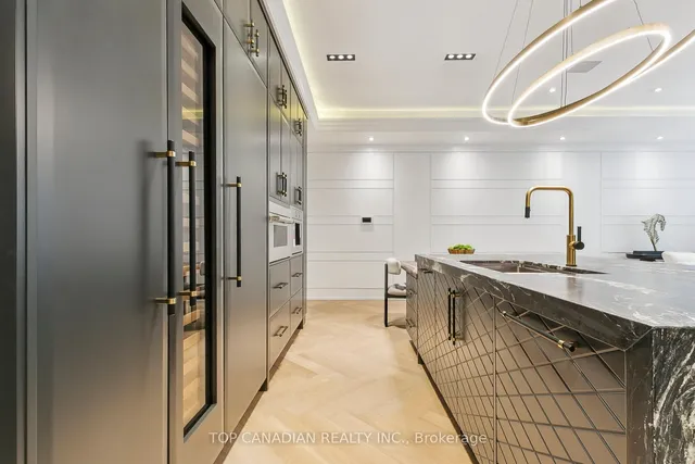 Additional image 12 of 12 OTTER Cres