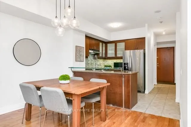 Additional image 7 of 500 Queens Quay Unit 607