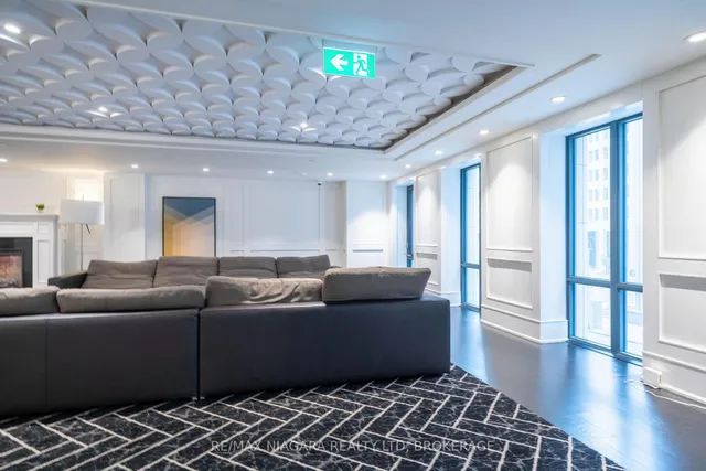 Additional image 31 of 955 Bay St Unit 2109