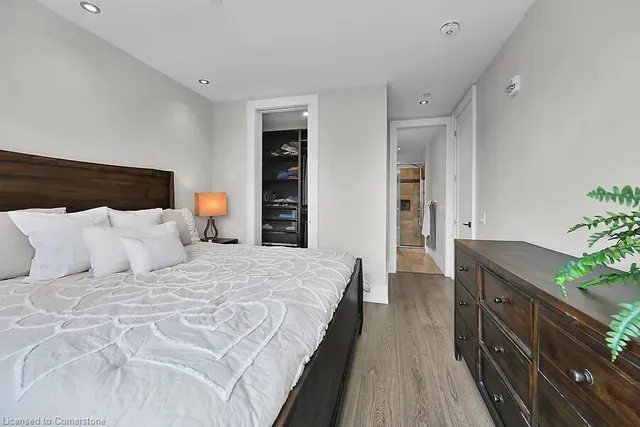 Additional image 19 of 181 James St Unit 804