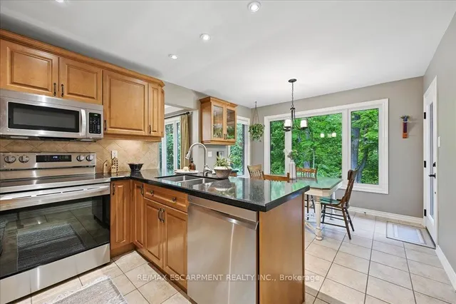 Additional image 10 of 31 Forestview Dr