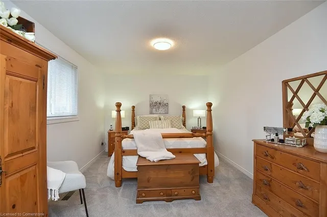 Additional image 16 of 39 Duncan Ave