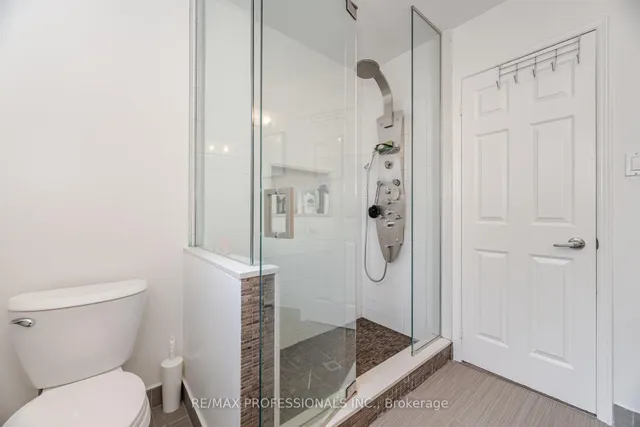 Additional image 34 of 20 Wadsworth Circ