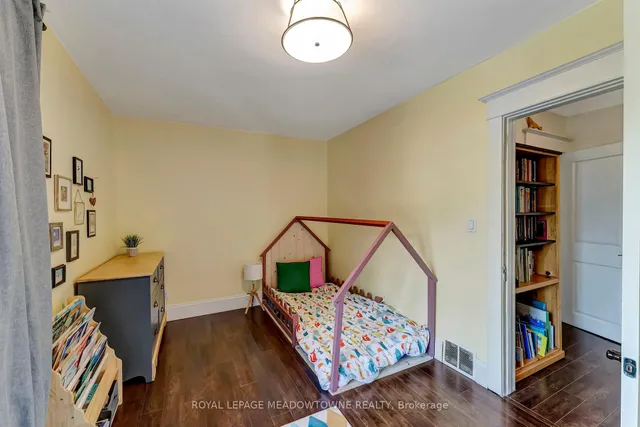 Additional image 14 of 201 Rothsay Ave