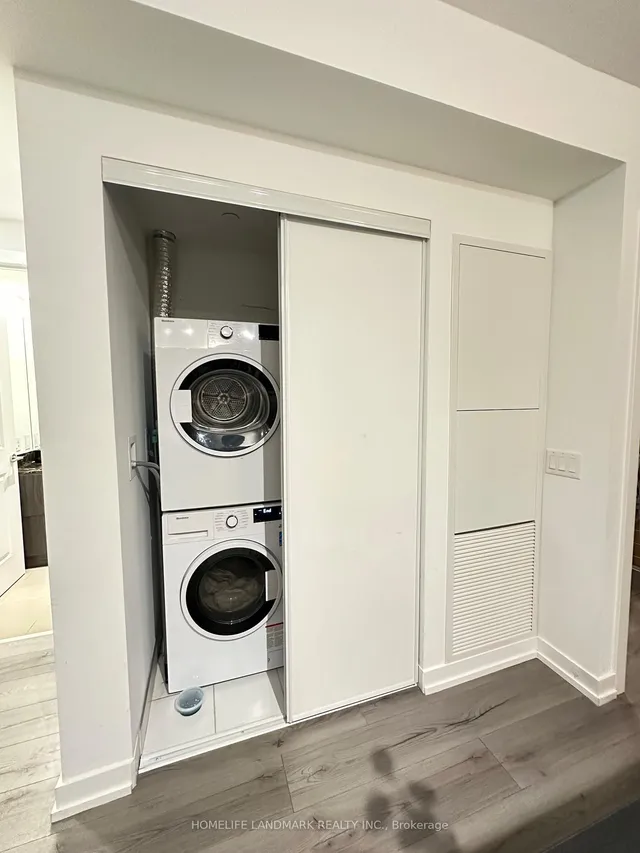 Additional image 7 of 395 Bloor St Unit 1603