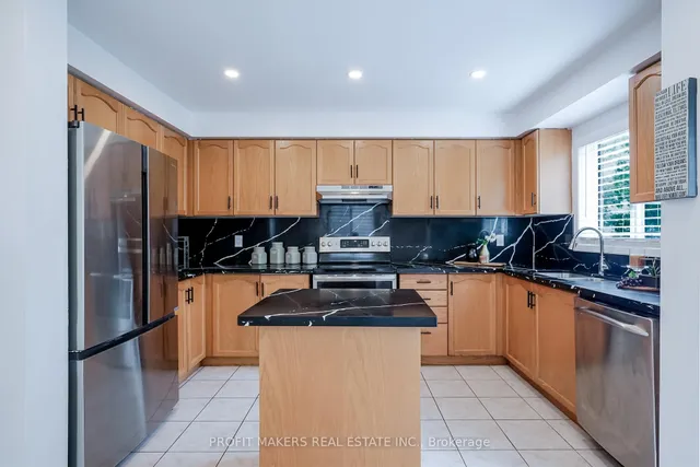 Additional image 12 of 64 Tiller Tr