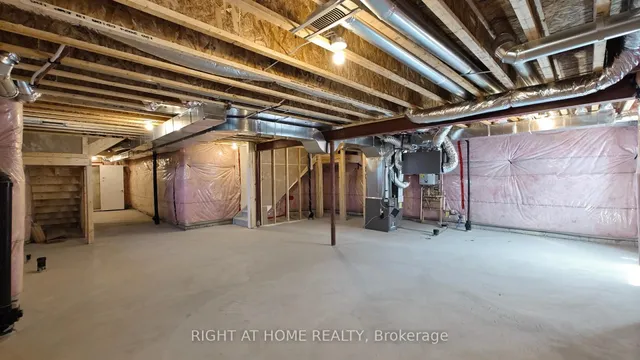 Additional image 43 of 328 Bergamot Ave