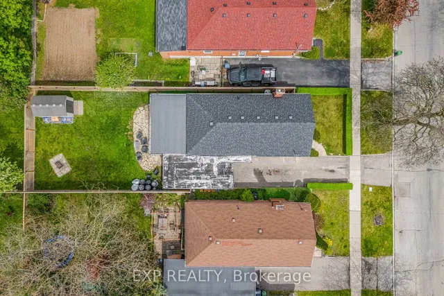 Additional image 37 of 16 Camilla Cres
