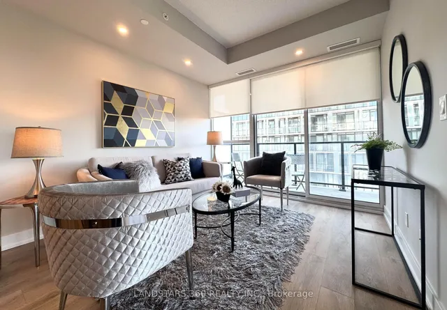 Additional image 9 of 150 Fairview Mall Dr Unit 1005