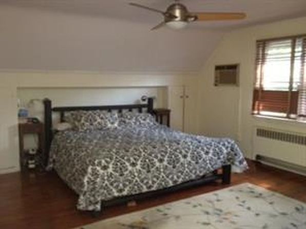 1657 Ryder St, Brooklyn, NY 11234