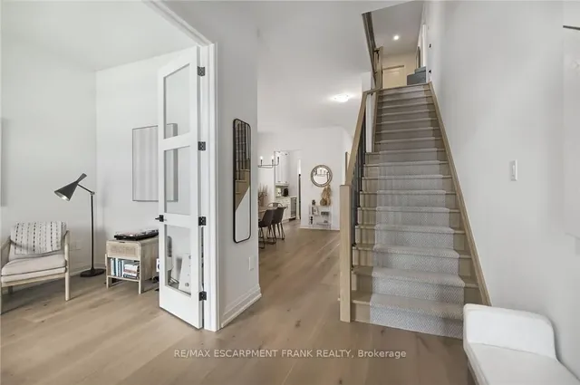 Additional image 4 of 391 KLEIN Circ