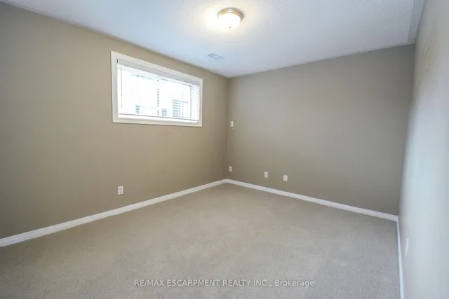 Additional image 37 of 67 Lawnhurst Dr