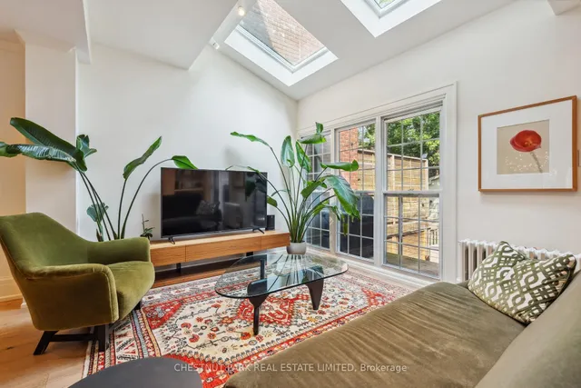 Additional image 9 of 110 Farnham Ave