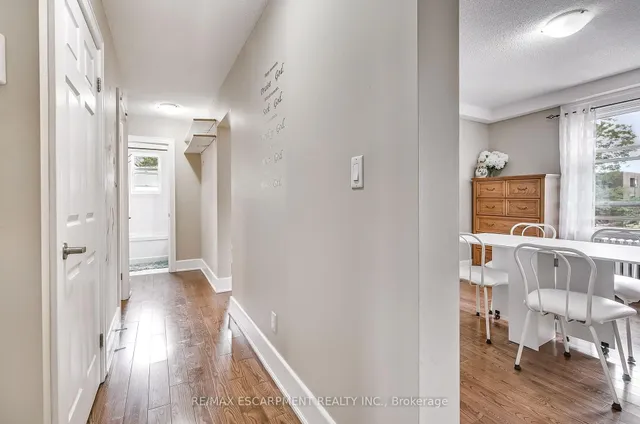 Additional image 6 of 25 Mountwood Dr Unit 14