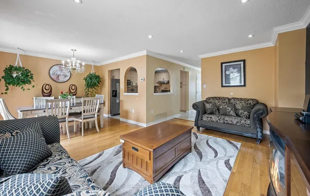 Additional image 11 of 33 Merton Rd