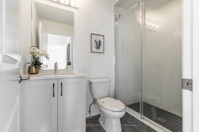 Additional image 33 of 3300 Mariner Passage