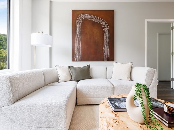 4568 Broadway #PENTHOUSE E, New York, NY 10040