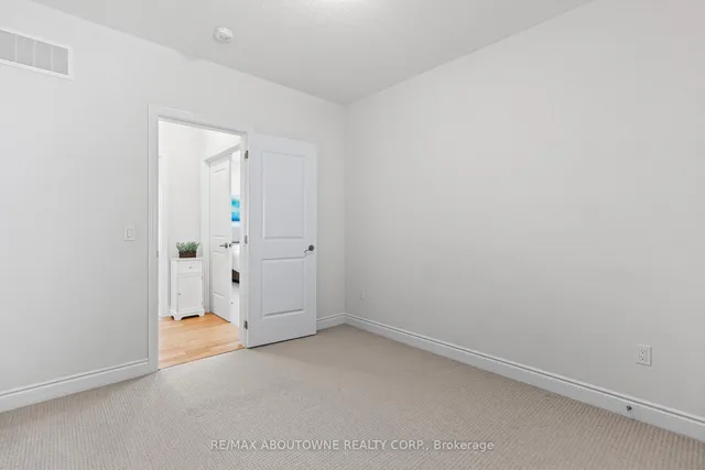 Additional image 29 of 3470 Clayton Tr