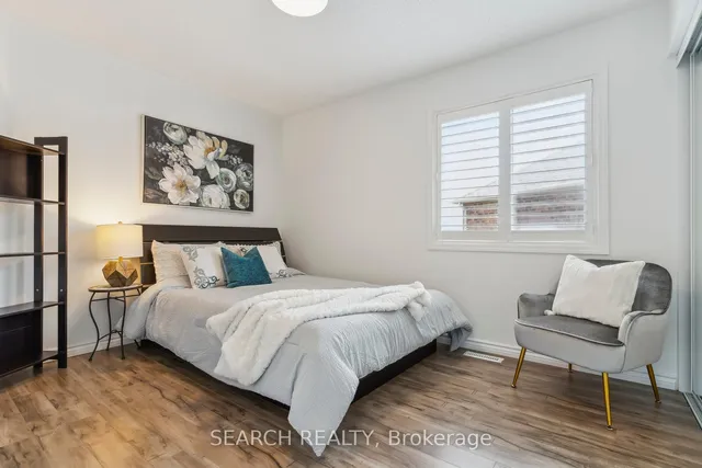 Additional image 25 of 1078 Barclay Circ