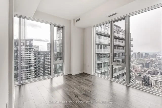 Additional image 5 of 28 Widmer St Unit 3123