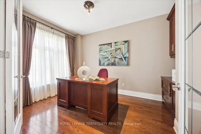 Additional image 6 of 113 Royal West Dr