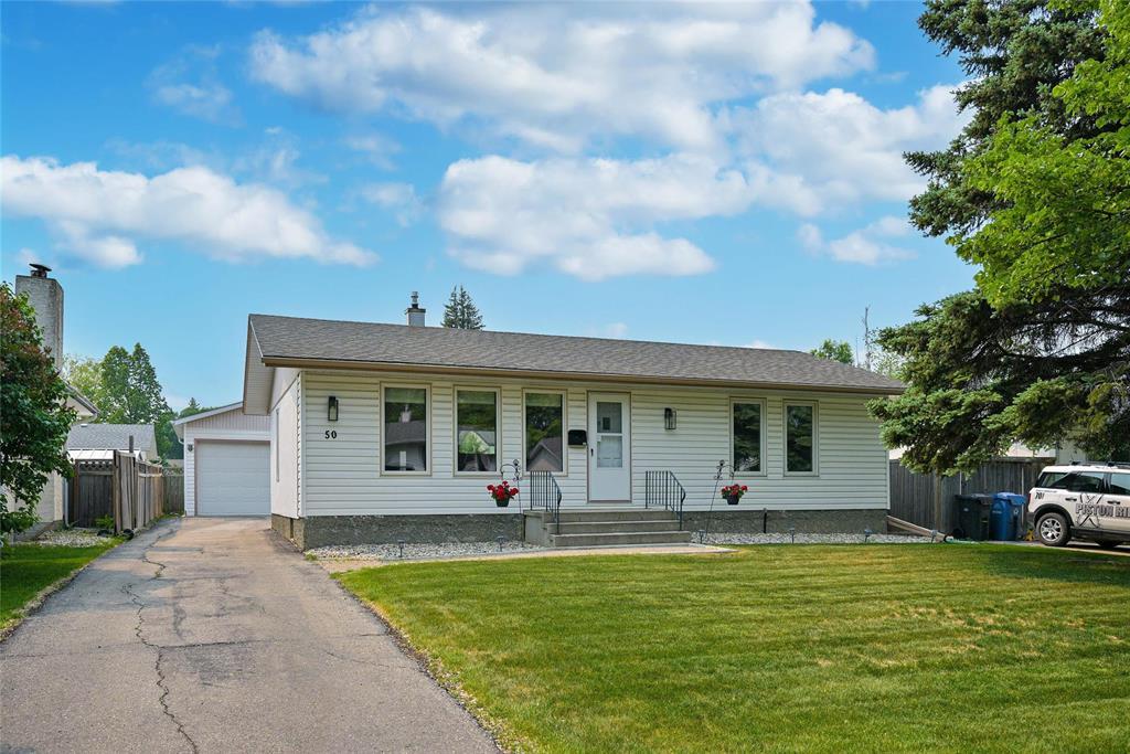 50 Ashern Road|Winnipeg, Manitoba R2Y2H1