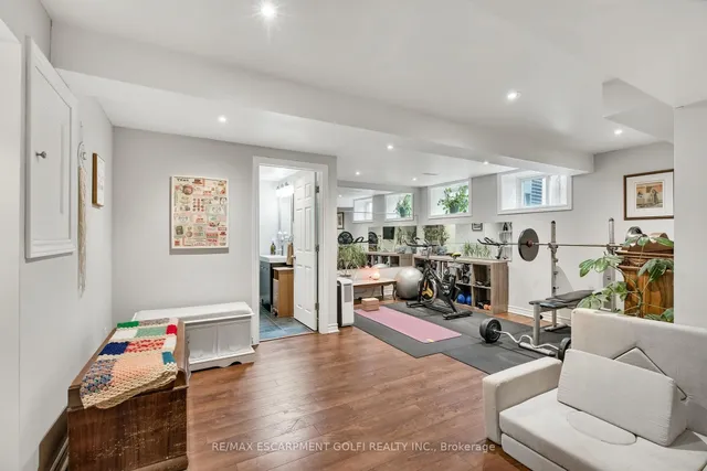 Additional image 27 of 120 JUNE St