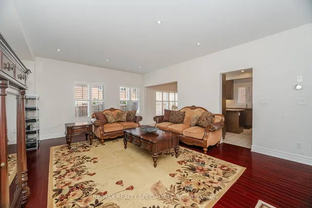 Additional image 12 of 23 Teal Crest Circ