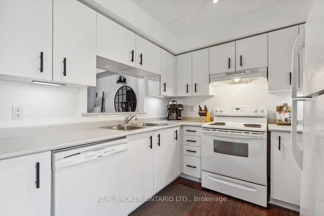 Additional image 19 of 2010 Cleaver Ave Unit 101