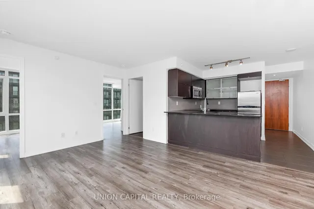 Additional image 29 of 170 FORT YORK Blvd Unit 509