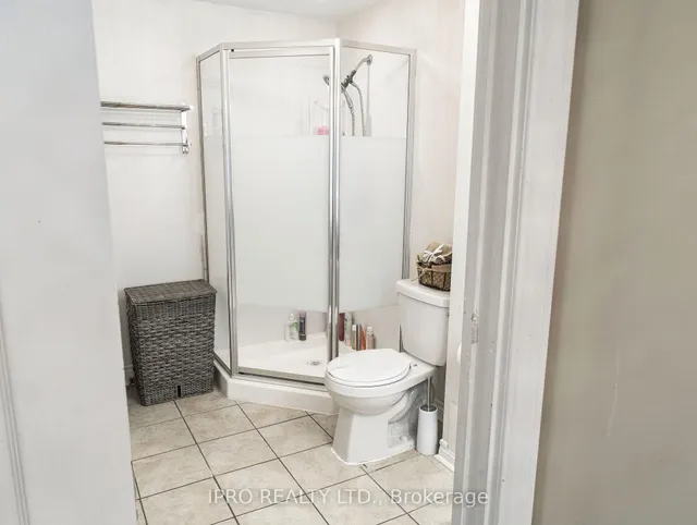 Additional image 28 of 26 Saint Hubert Dr