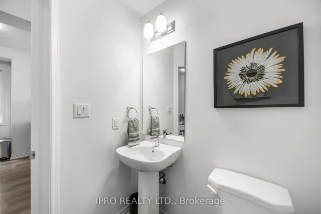 Additional image 27 of 61 Soho St Unit 123