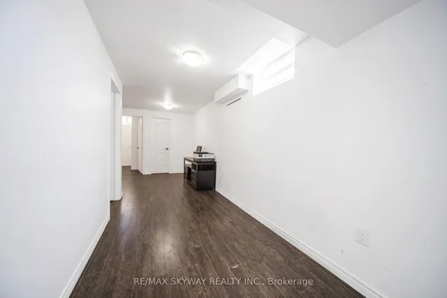 Additional image 32 of 22 Edsel Rd