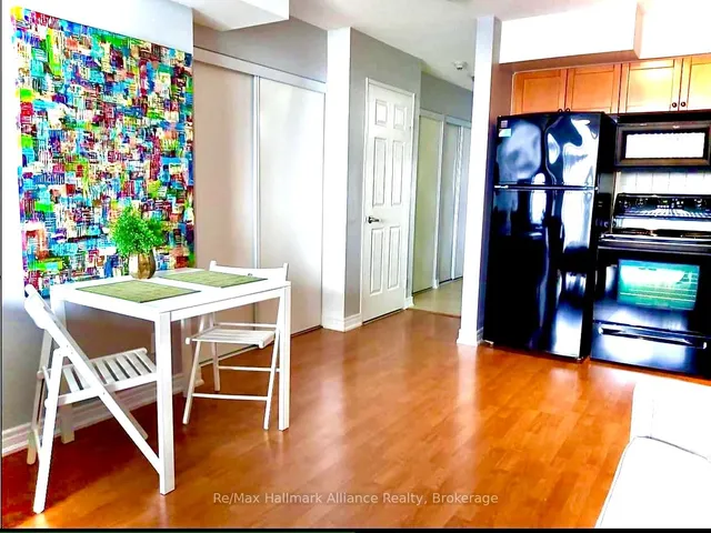 Additional image 5 of 1369 Bloor St Unit 910