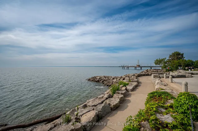 Additional image 23 of 2060 Lakeshore Rd Unit 1004