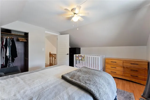 Additional image 16 of 623 Queensdale Ave