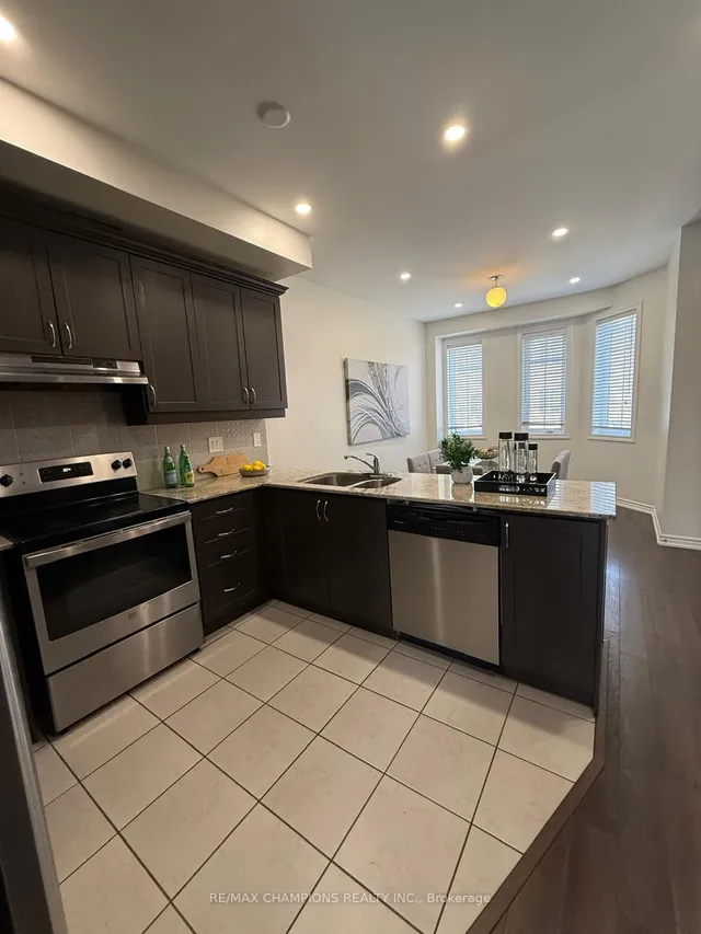 Additional image 17 of 4 Hobart Gdns