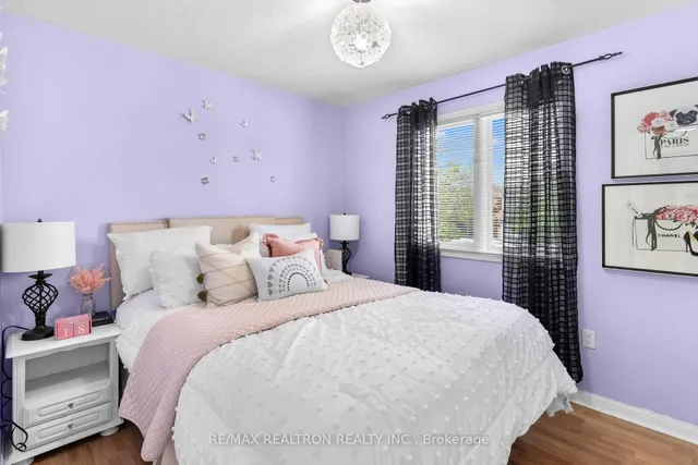 Additional image 26 of 107 Narrow Valley Cres