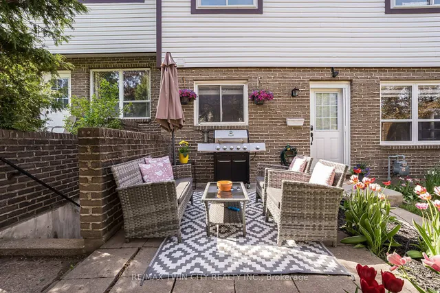 Additional image 34 of 391 Pioneer Dr Unit 3