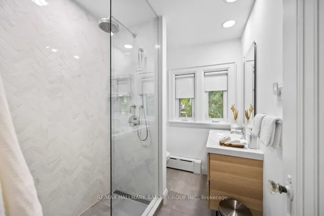 Additional image 15 of 79 Shields Ave