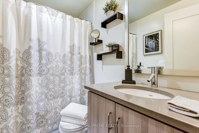 Additional image 4 of 825 Church St Unit 619