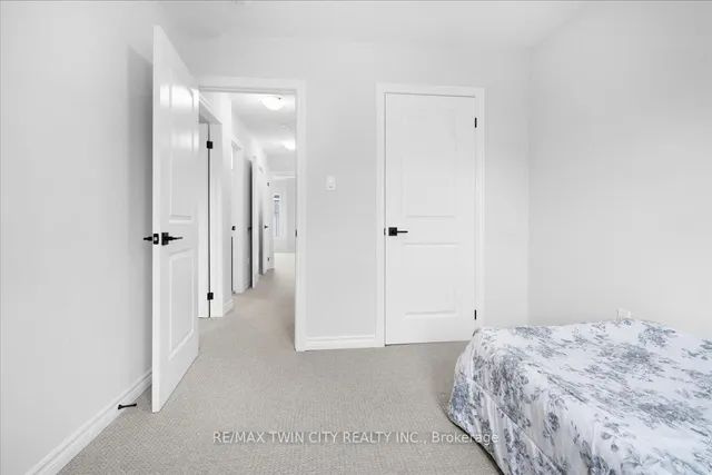 Additional image 35 of 187 Wilson St Unit 5