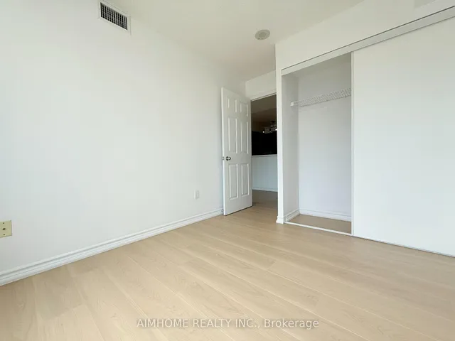 Additional image 11 of 7 Lorraine Dr Unit 1716