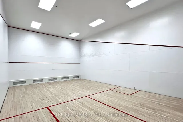 Additional image 41 of 1001 Bay St Unit 813