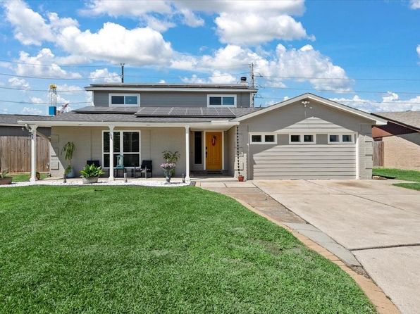 8307 Parasol Ln, Houston, TX 77064