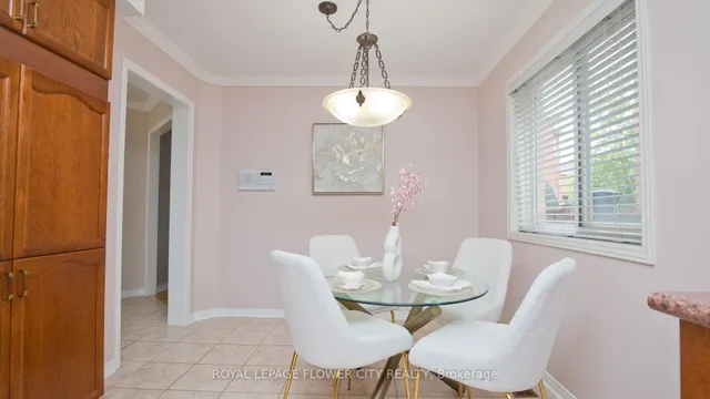 Additional image 18 of 627 Driftcurrent Dr