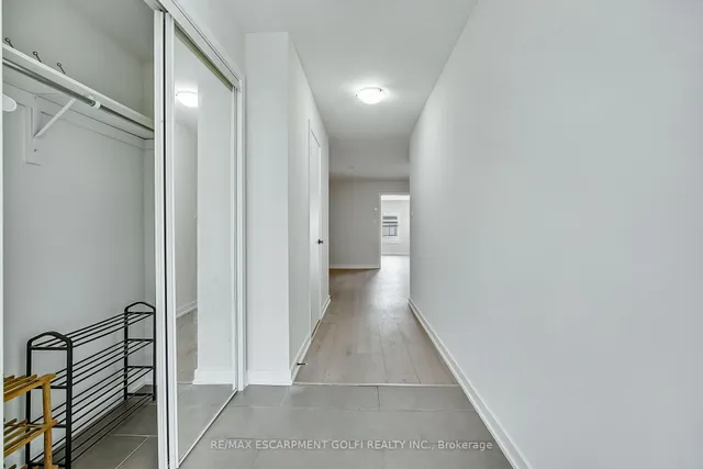 Additional image 4 of 65 West Glen Ave